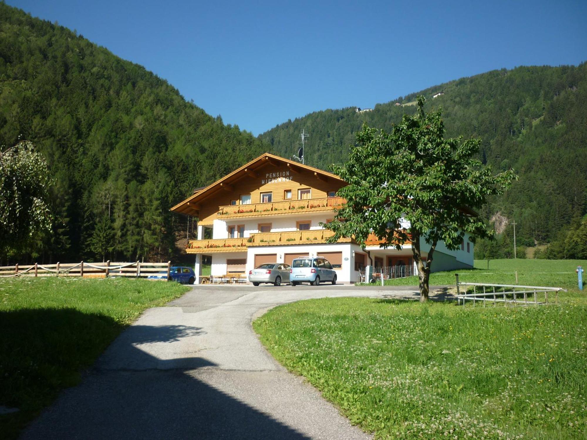 Pension Wiesenhof Freienfeld Exterior foto