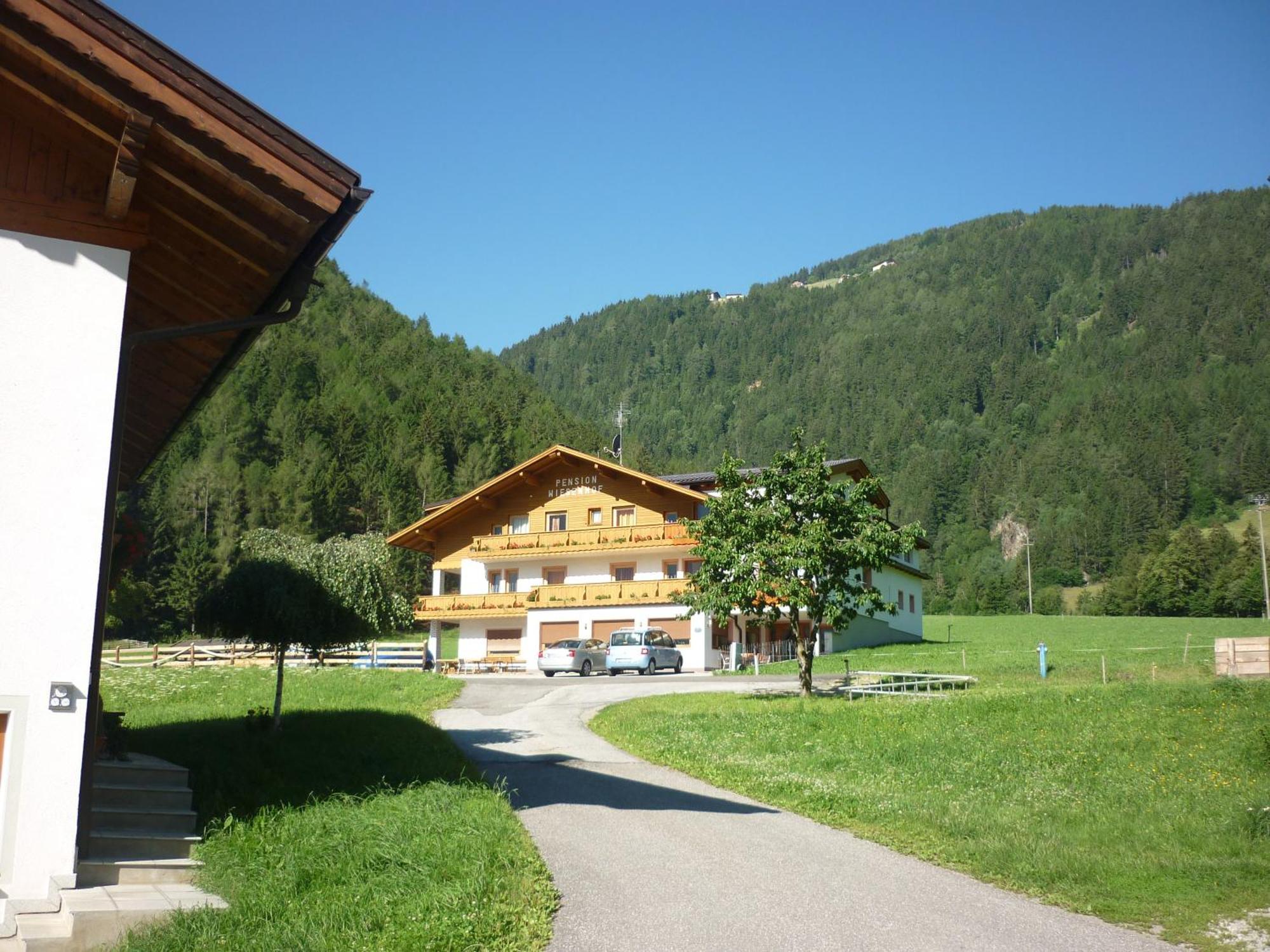 Pension Wiesenhof Freienfeld Exterior foto