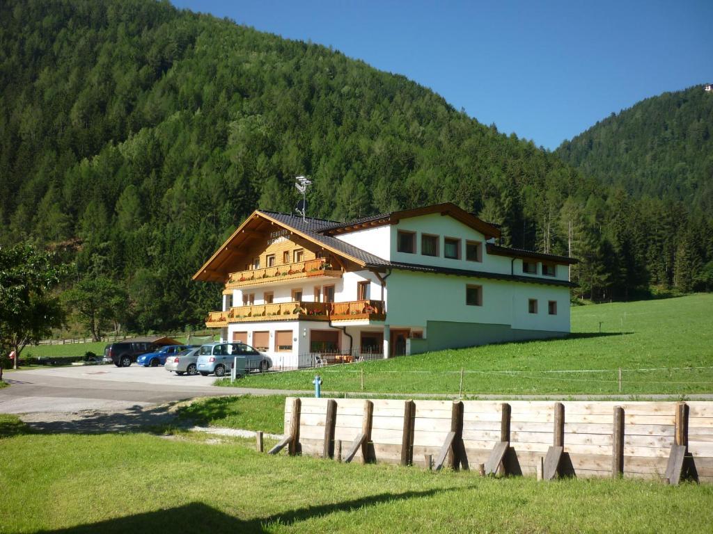 Pension Wiesenhof Freienfeld Exterior foto