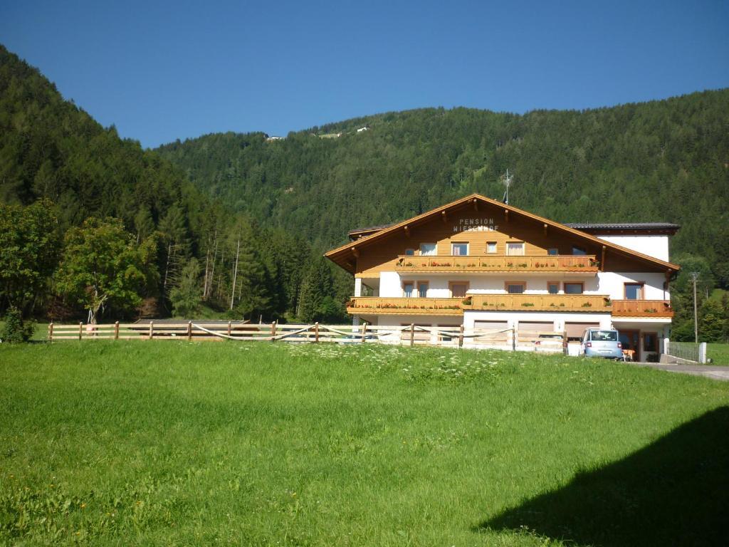Pension Wiesenhof Freienfeld Zimmer foto